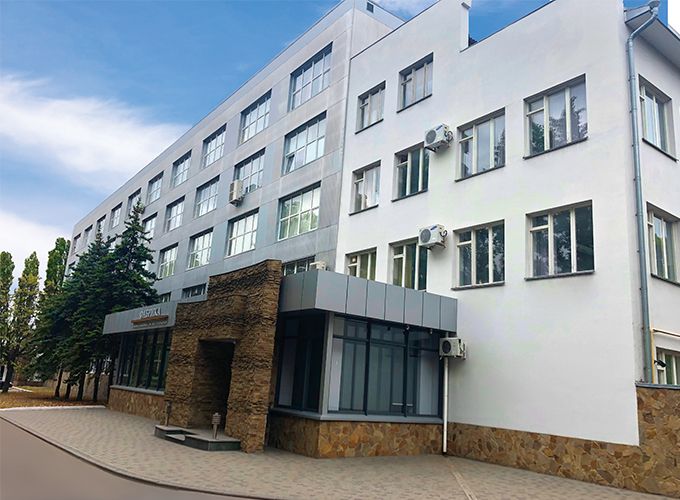 Продавець консультант