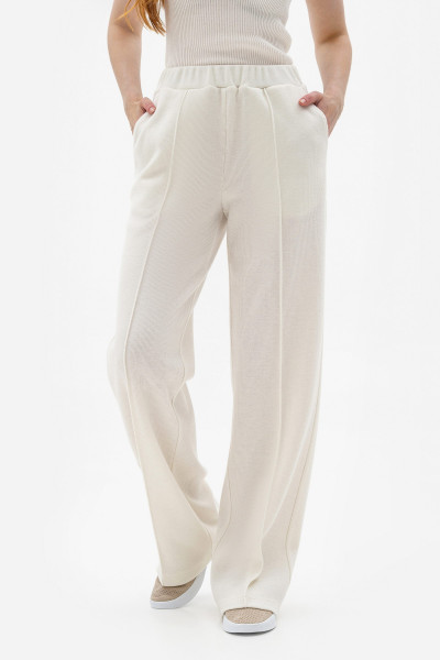 Брюки прямі трикотажні молочні Луріса 01