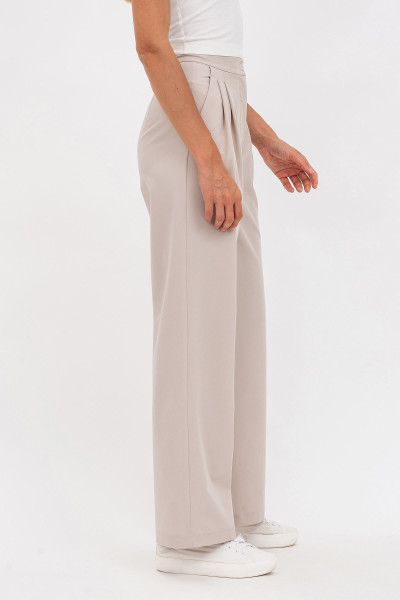 Жіночі штани бежевого кольору з костюмної тканини Аміка 02