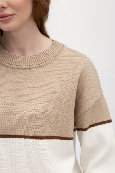 Базовий джемпер вільного крою бежевого кольору 25207900