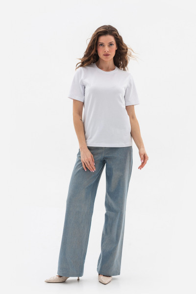 Біла трикотажна футболка Лукре 02