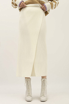 Трикотажна жіноча спідниця на запах молочного кольору 23217001