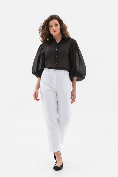 Блуза вільного крою чорного кольору Левіта 02