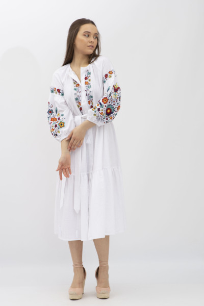 Жіноча сукня вишиванка з бавовни білого кольору Петріс 01