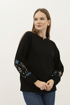 Світшот чорний трикотажний з вишивкою на рукавах Лелека 25