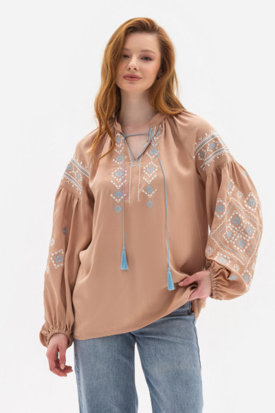 Жіноча вишиванка сорочка вільного крою Градія 01