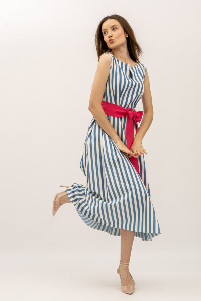 Сукня силуету трапеція довжини міді синього кольору Корала Сукня силуету трапеція довжини міді синього кольору Корала