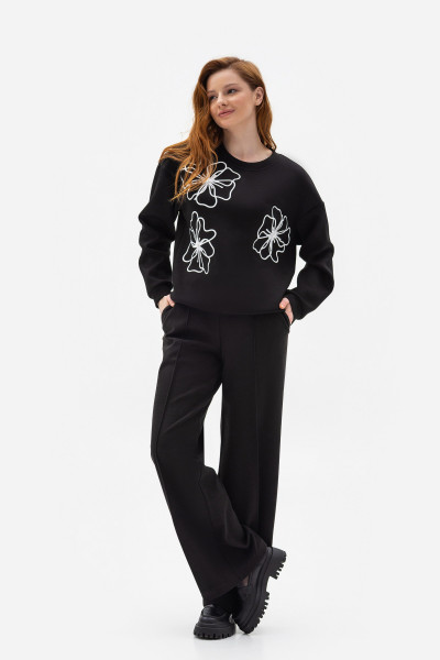 Жіночий світшот трикотажний чорного кольору Теріса