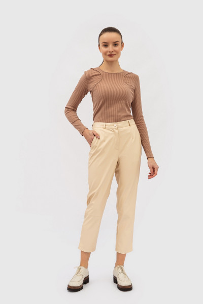 Класичний бежевий лонгслів із трикотажу з довгим рукавом Мейа 02