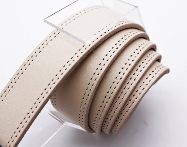 Ремінь Молочний 05350312