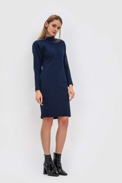 Тепла сукня з французького трикотажу прямого силуету синя Бєлісо Тепла сукня з французького трикотажу прямого силуету синя Бєлісо