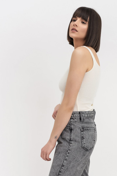 Молочна трикотажна майка 2210041В