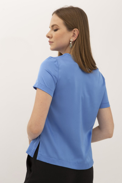 Блуза - футболка з шовку блакитна Ламін 212