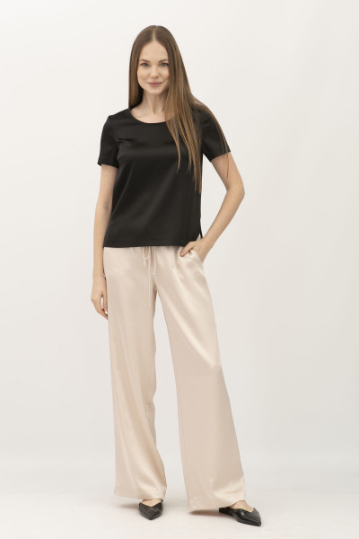 Блуза - футболка з шовку чорна Ламін 242