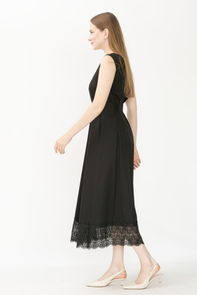 Чорна сукня міді силуету трапеція з мереживом по низу Вайлен Чорна сукня міді силуету трапеція з мереживом по низу Вайлен
