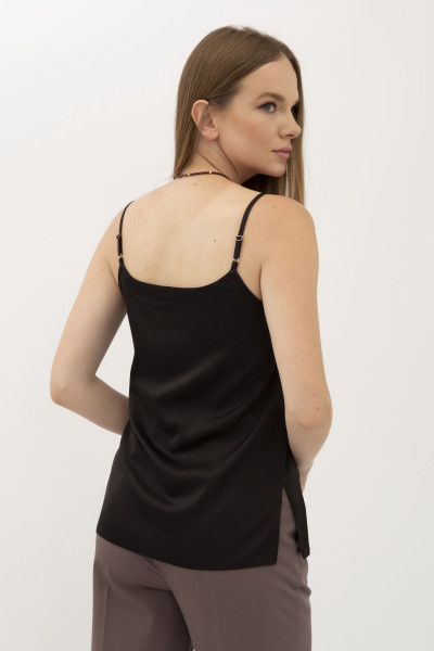 Чорна майка на бретелях з сатину Маркус 5005