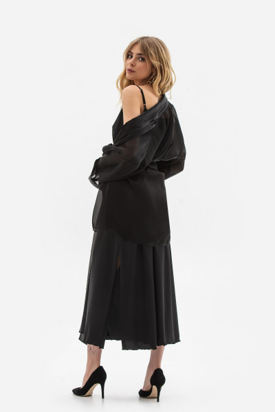 Прозора туніка-блуза вільного силуету чорного кольору Оніра 01