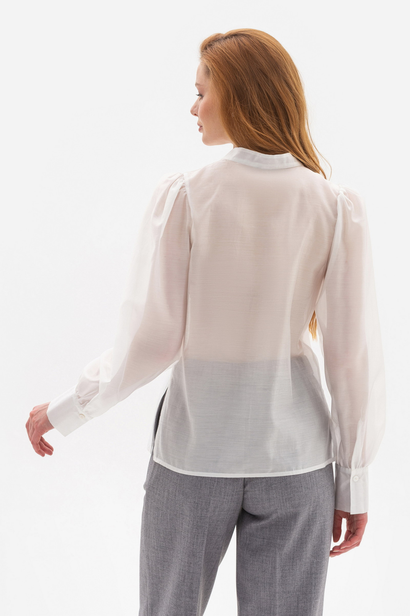 Напівпрозора блуза вільного силуету білого кольору Астрея