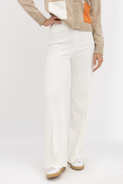 Брюки прямі трикотажні молочні 25218100