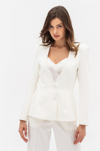 Білий жакет з костюмної тканини Мелада