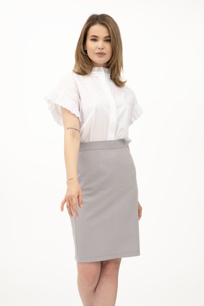 Біла сантинова жіноча блуза з тонкої попліни з рюшами Флорет