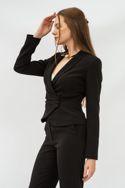 Жакет з костюмної тканини чорний прилеглого силуету Родрея 01