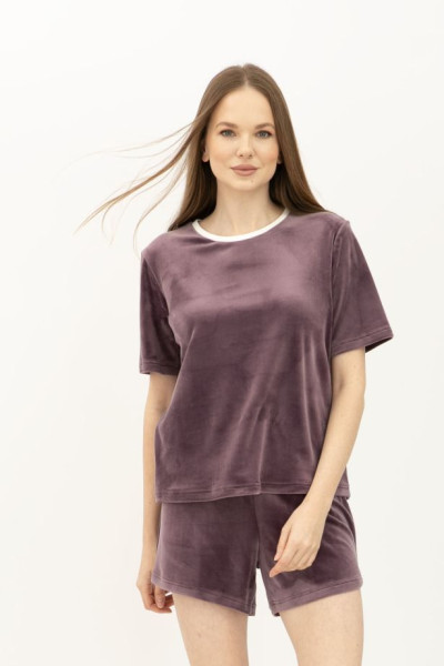 Велюровий костюм футболка та шорти бузкового кольору Джумі 02 Велюровий костюм футболка та шорти бузкового кольору Джумі 02