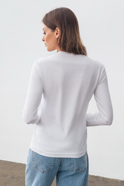 Трикотажний лонгслів білого кольору з округлою горловиною Мелік