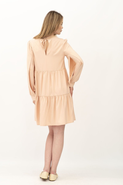 Стильне жіноче плаття з рюшами з костюмної тканини пудрового відтінку Ледія Стильне жіноче плаття з рюшами з костюмної тканини пудрового відтінку Ледія