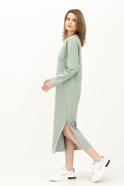 Трикотажна оверсайз сукня зеленого  кольору довжиною за коліно Міото 13