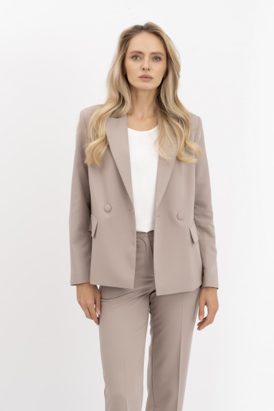 Двобортний жакет з костюмної тканини бежевого кольору Фаєрі 03