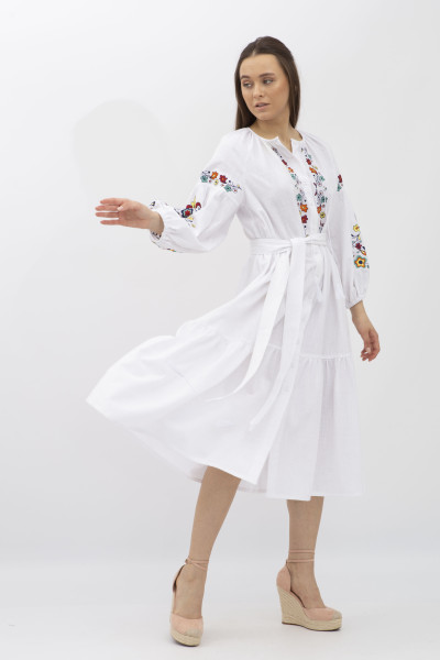 Жіноча сукня вишиванка з бавовни білого кольору Петріс 01