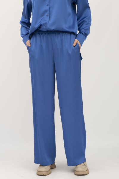 Костюм з сатину блуза та штани блакитного кольору Маніла