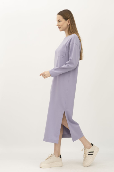 Трикотажна оверсайз сукня бузкового кольору довжиною за коліно Міото 12 Трикотажна оверсайз сукня бузкового кольору довжиною за коліно Міото 12