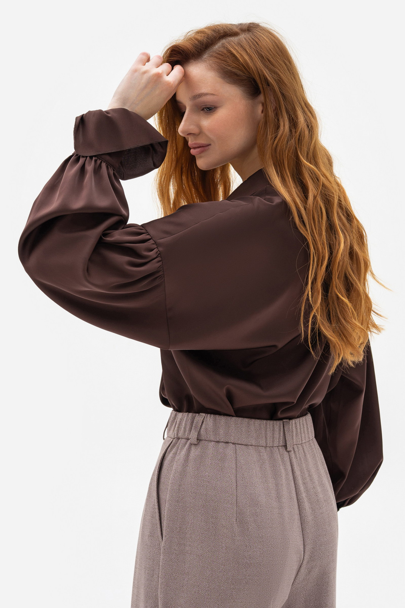 Шовкова блуза коричнева з коміром Лейра