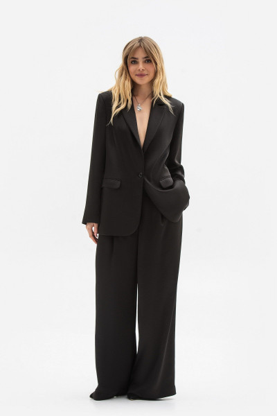 Однобортний жакет oversize чорного  кольору Ясена