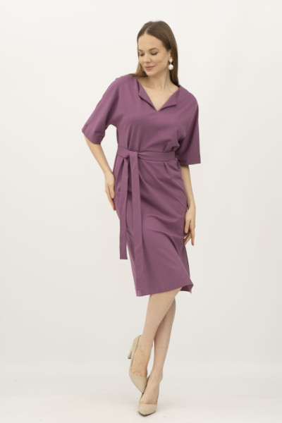 Сукня бузкова з еластичної тканини прямого силуету Нурін 01 Сукня бузкова з еластичної тканини прямого силуету Нурін 01