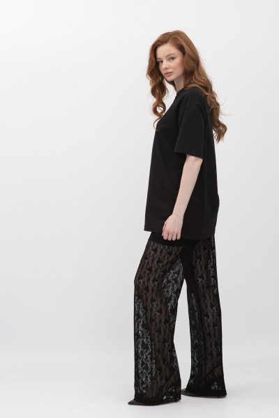 Чорна трикотажна футболка вільного крою з круглою горловиною Мірана 11