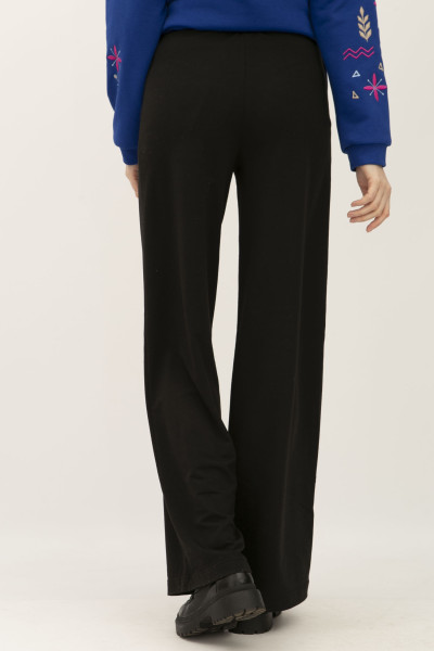 Трикотажні штани вільного силуету чорні Агна