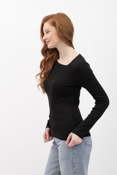 Джемпер трикотажний чорного  кольору 25205002