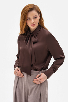 Класична блуза з коміром та довгим рукавом коричневого кольору Телета 01