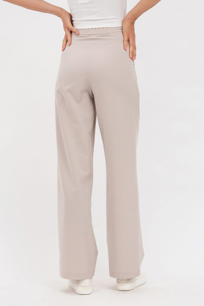 Жіночі штани бежевого кольору з костюмної тканини Аміка 02
