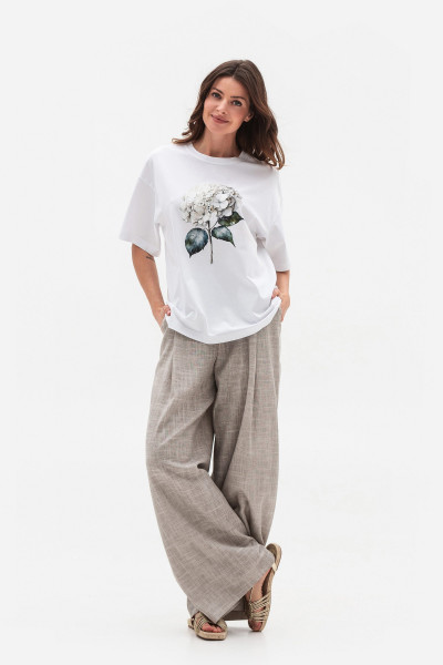 Біла трикотажна футболка вільного крою з круглою горловиною Мірана 01