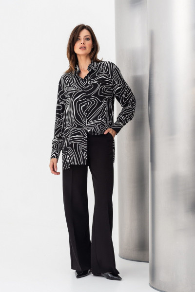 Блуза подовжена вільного силуету чорна Арлє 01