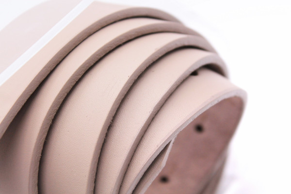 Ремінь жіночий з натуральної цільної шкіри колір капучино 525/121