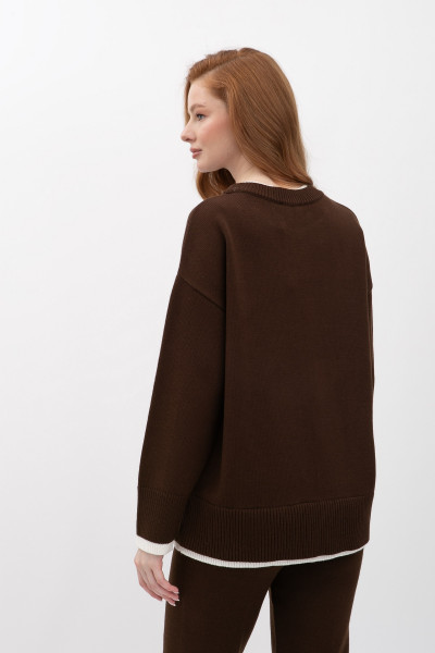 Коричневий джемпер прямого крою 25207301