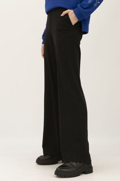 Трикотажні штани вільного силуету чорні Агна