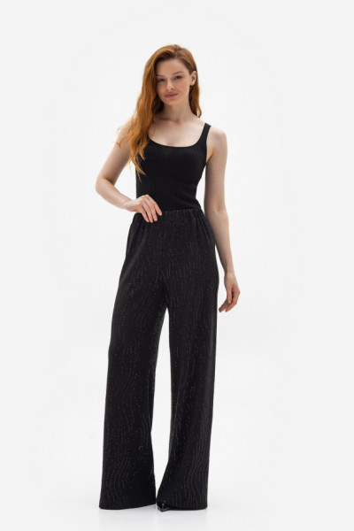 Чорні трикотажні брюки вільного крою Леврес