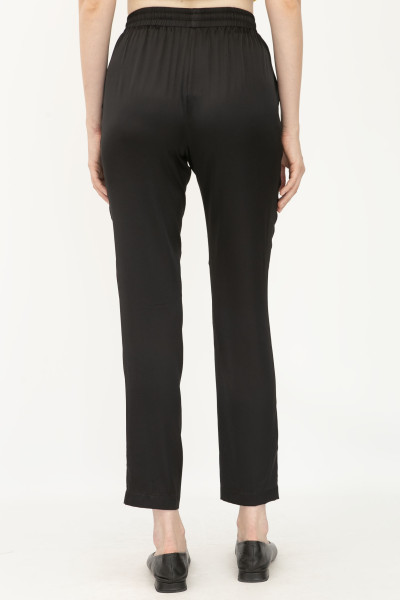 Чорні жіночі брюки у білизняному стилі Бірсен 002