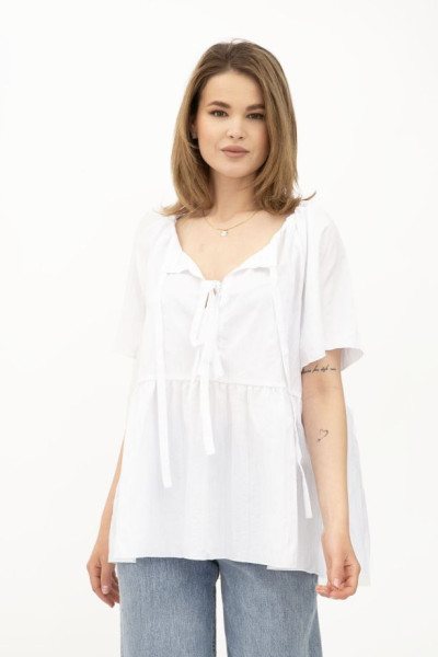 Біла жіноча блуза з попліну вільного крою з коротким рукавом Каріо